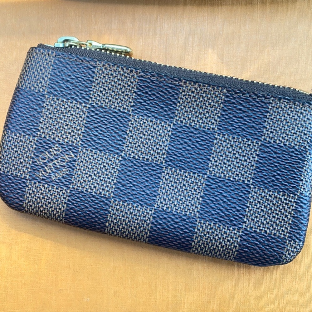 Louis Vuitton key pouch damier ebene